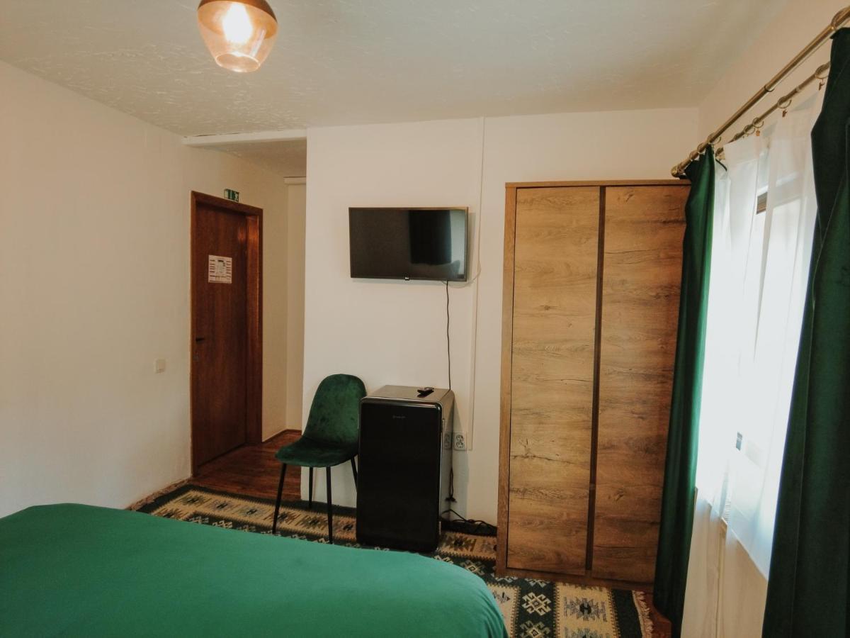 Villa Mounthoff Retreat Moroeni Esterno foto