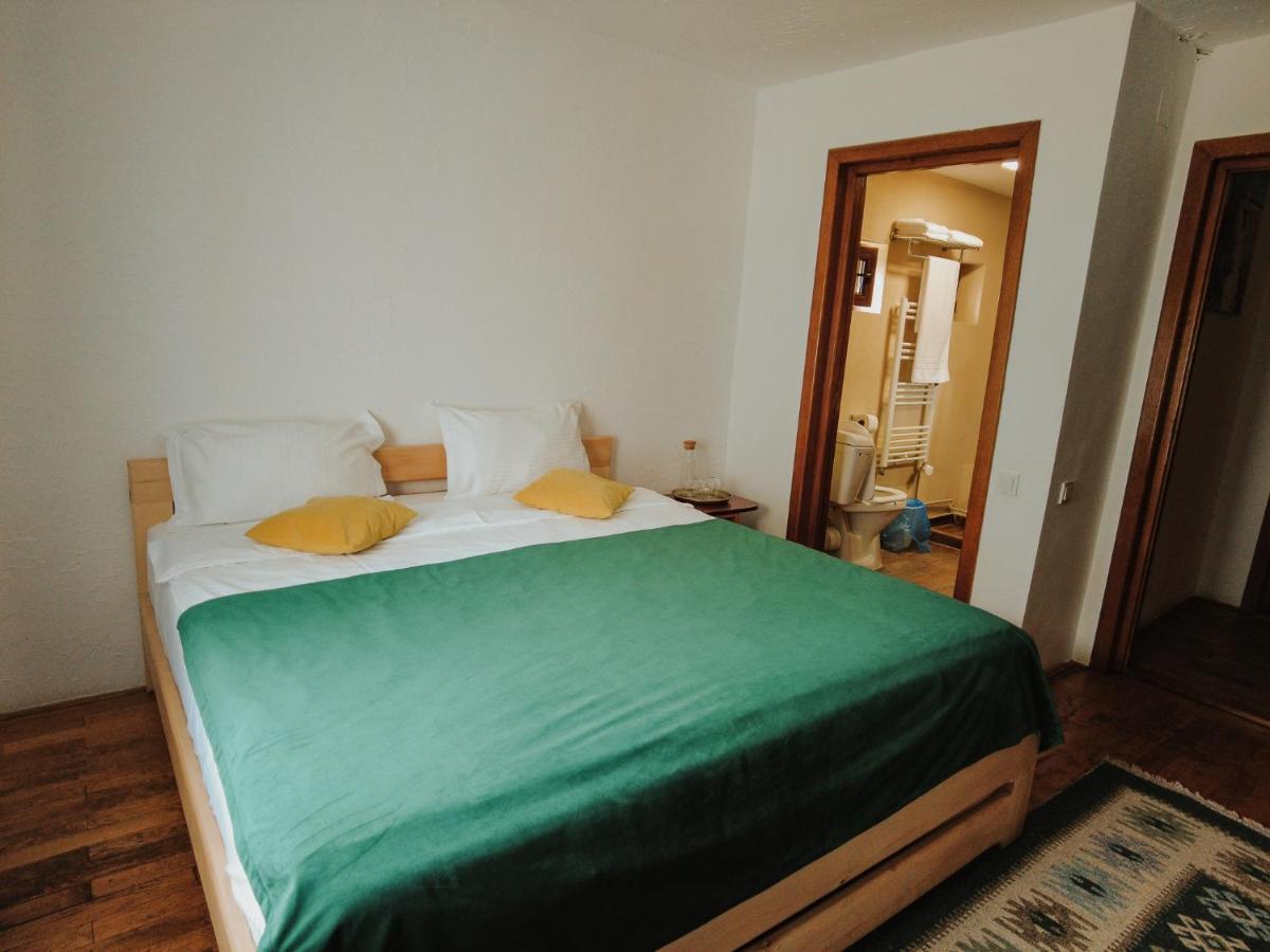Villa Mounthoff Retreat Moroeni Esterno foto