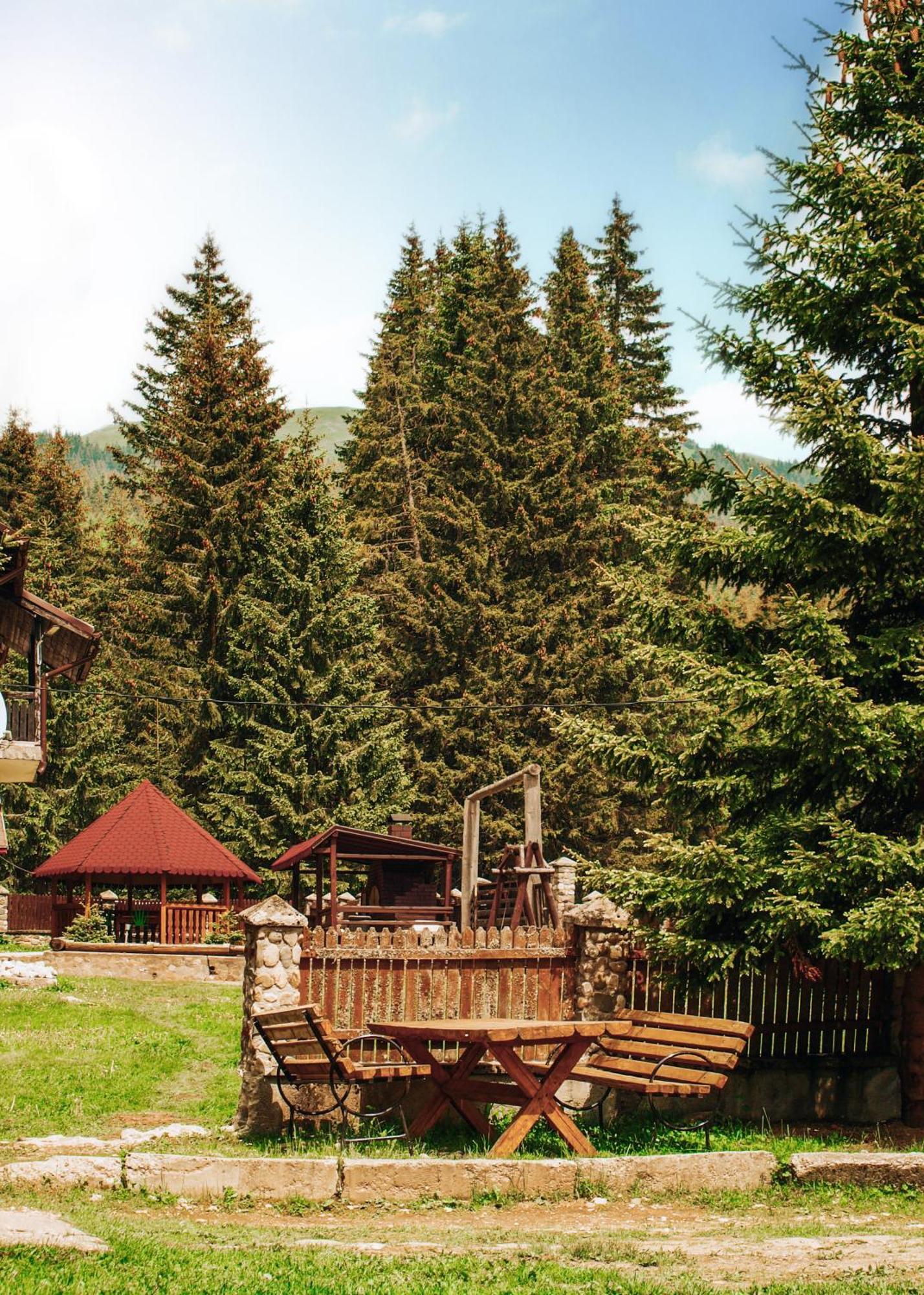 Villa Mounthoff Retreat Moroeni Esterno foto