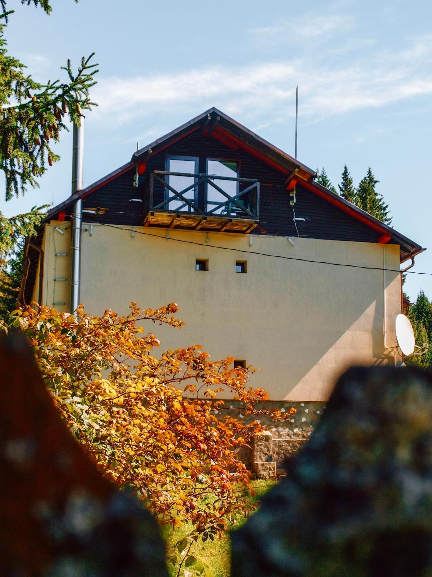 Villa Mounthoff Retreat Moroeni Esterno foto